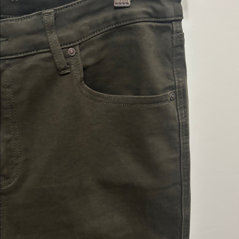 Chico's DefineMe Denim Slim Leg Jeans 12R (Chico’s 2R) NWOT - Picture 3 of 5